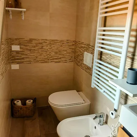Проживание в семье Vi & Vi Relax By The